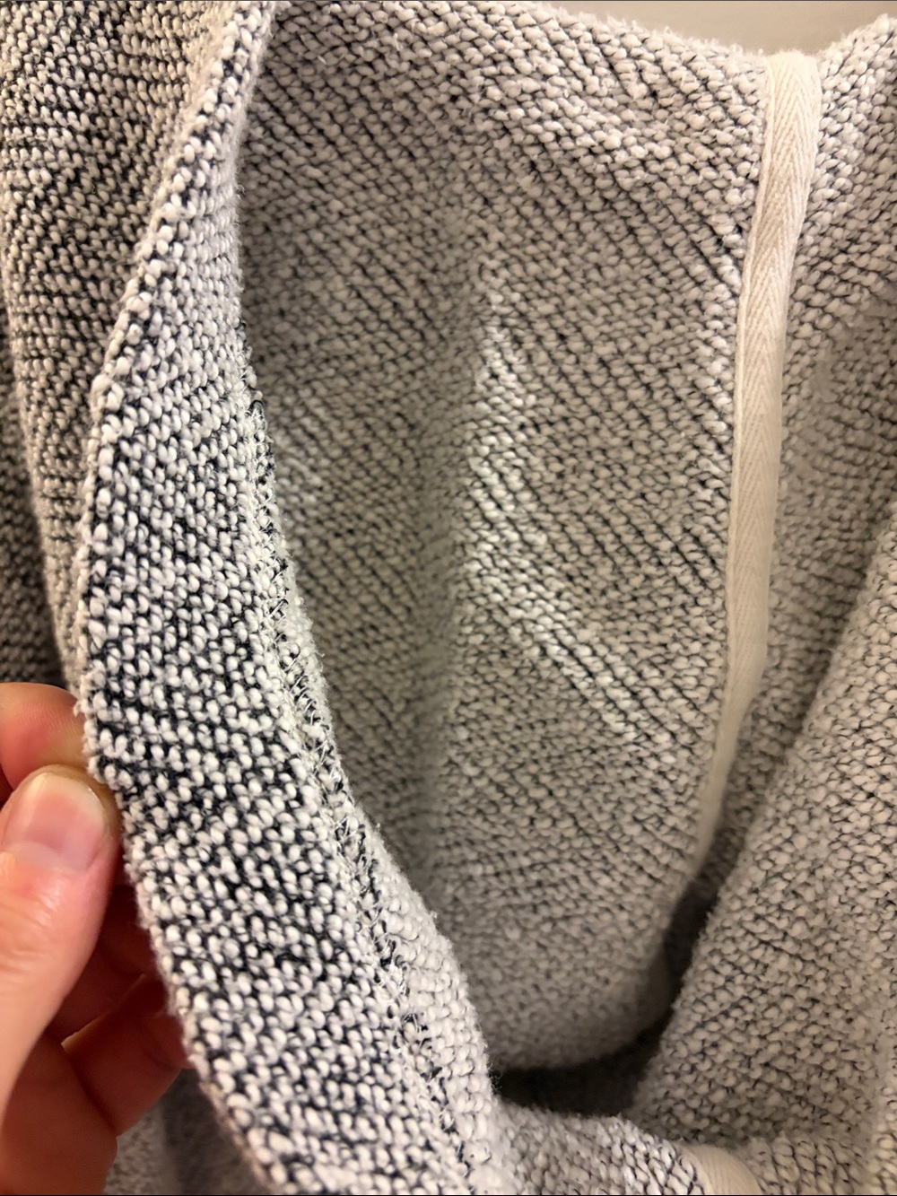 Faherty Heathered Grey V-Neck Hoodie Sweater - Picture 5 of 7